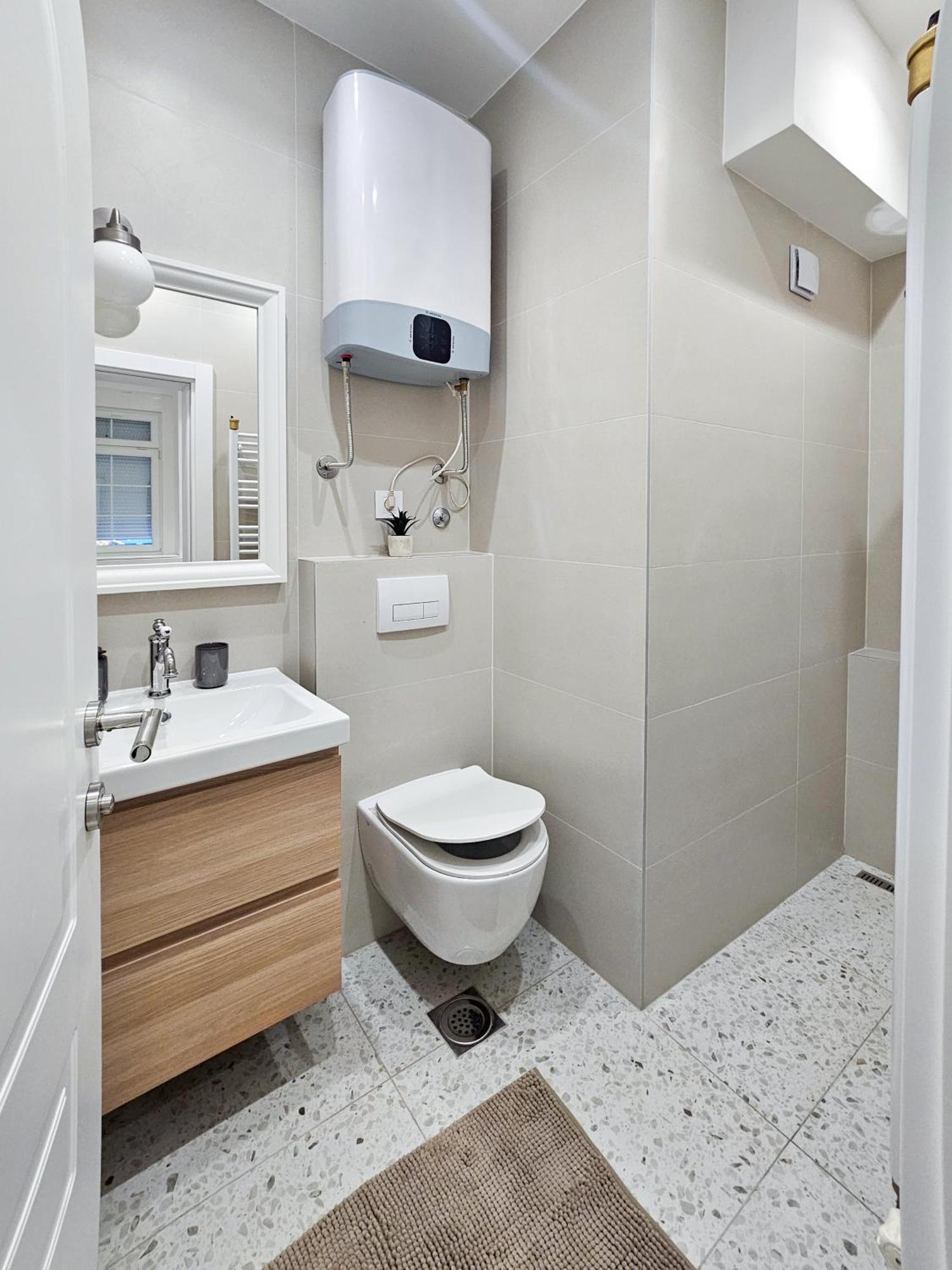 Apartamento Easy Life Belgrado Exterior foto