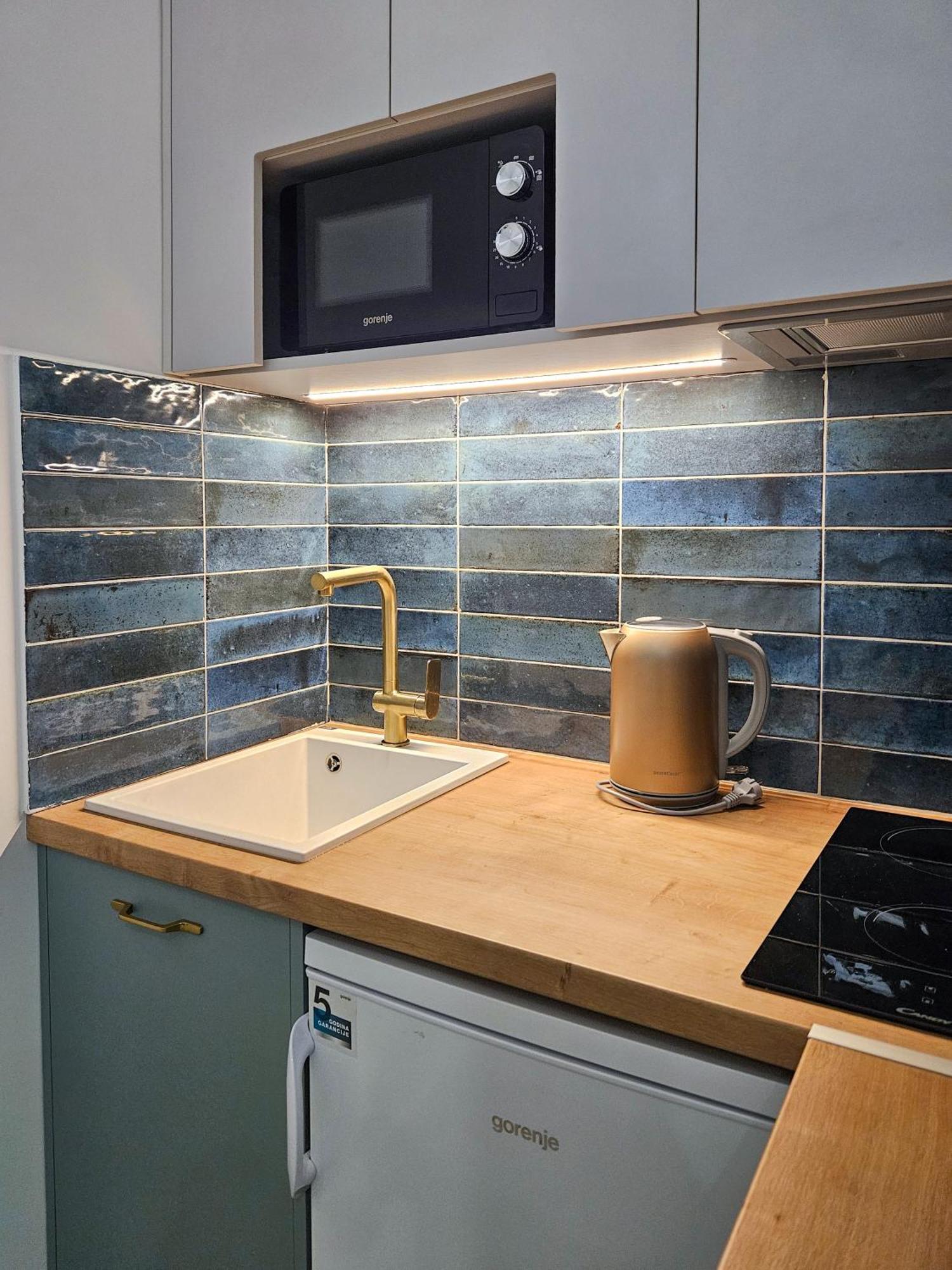 Apartamento Easy Life Belgrado Exterior foto